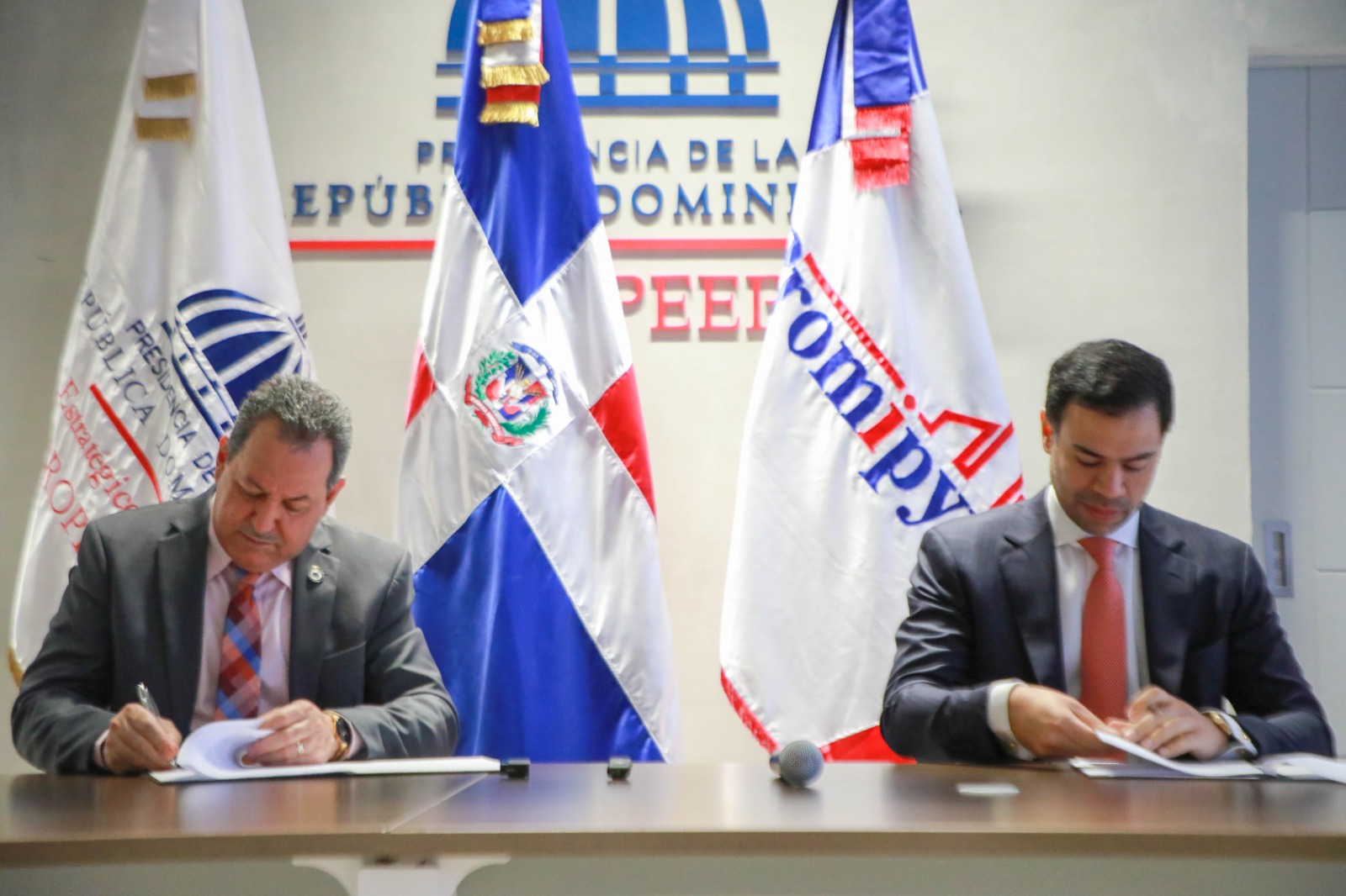 Promipyme-Propeep: firman convenio para apoyar emprendedores en jornadas “Primero Tú”